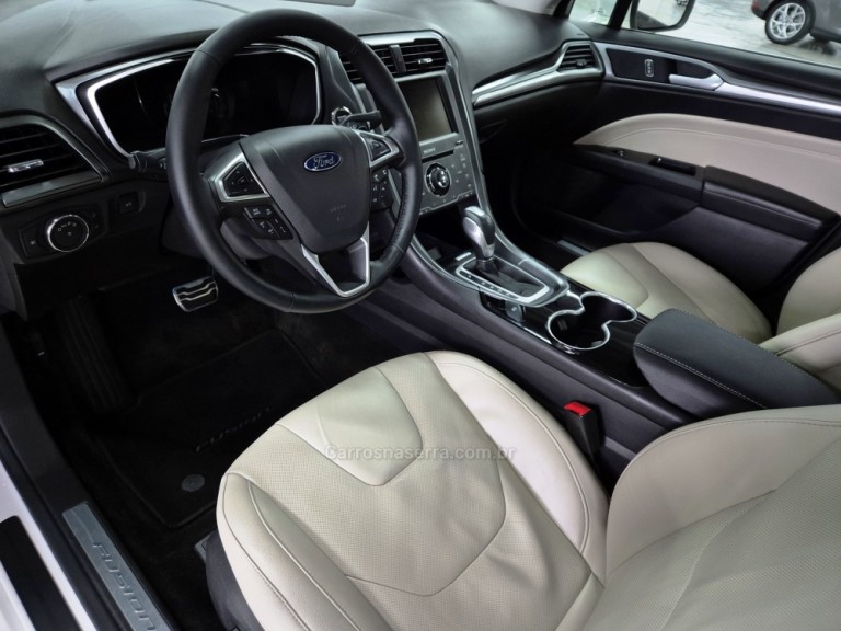 FORD - FUSION - 2015 - Branca