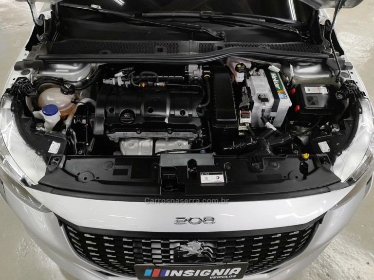 PEUGEOT - 208 - 2022 - Prata