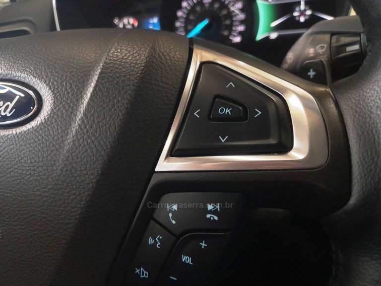 FORD - FUSION - 2015 - Prata