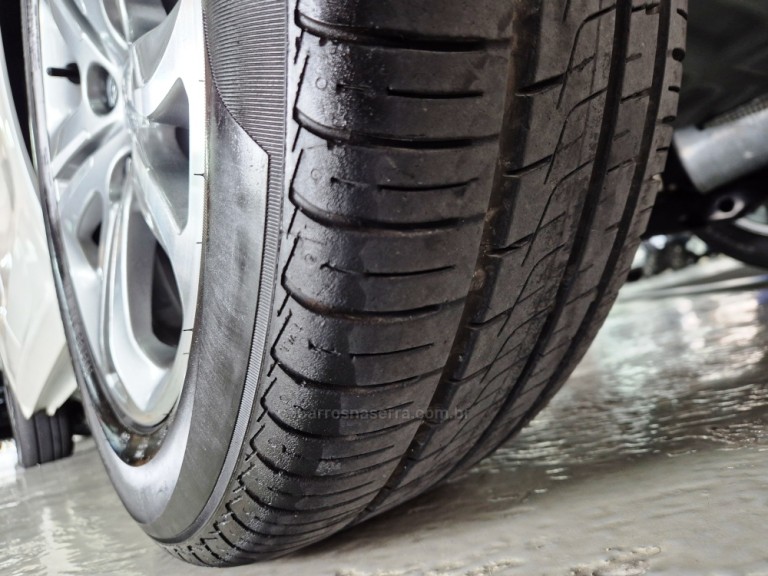 PEUGEOT - 208 - 2016 - Branca