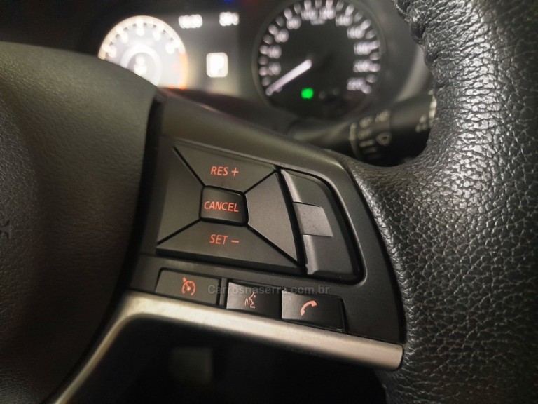 NISSAN - KICKS - 2022 - Preta