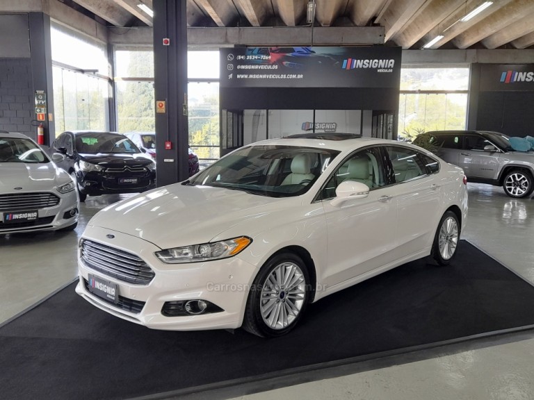 FORD - FUSION - 2016 - Branca