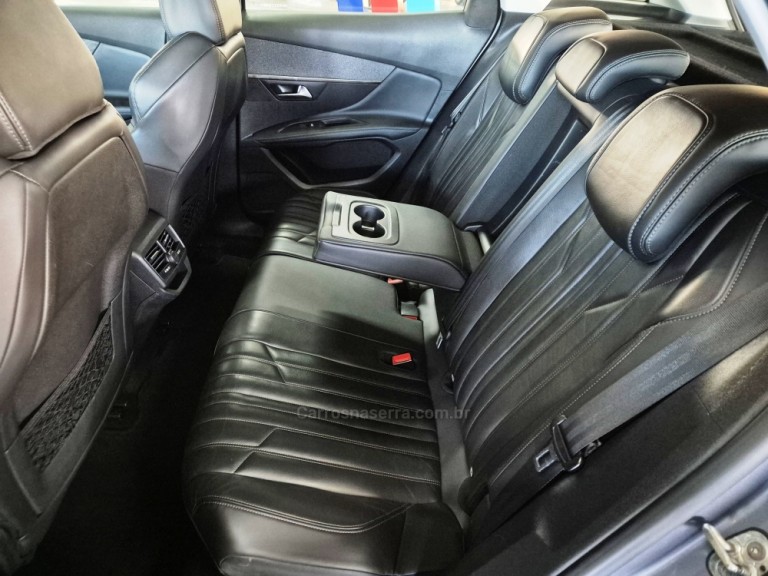 PEUGEOT - 3008 - 2019 - Prata