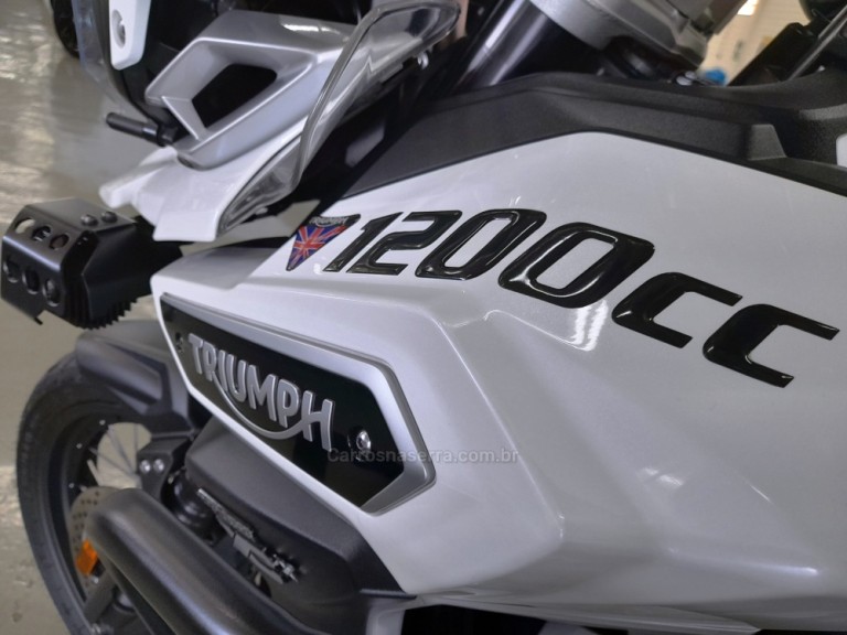 TRIUMPH - TIGER 1200 XCX - 2016 - Branca