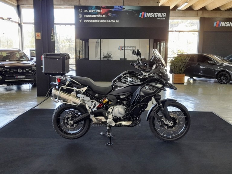 BMW - F 850 GS ADVENTURE TRIPLE BLACK - 2022 - Preta