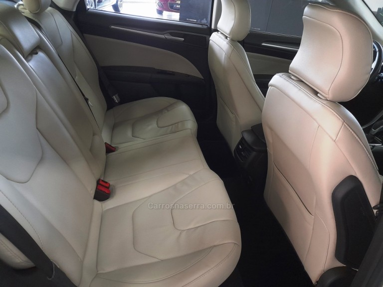 FORD - FUSION - 2016 - Branca