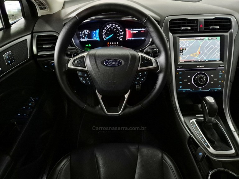 FORD - FUSION - 2014 - Branca