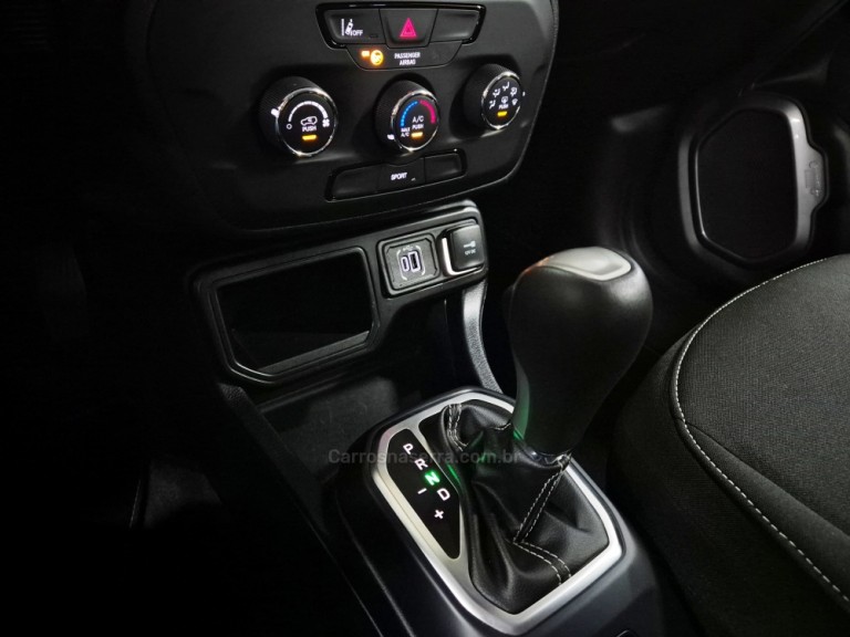 JEEP - RENEGADE - 2023 - Preta