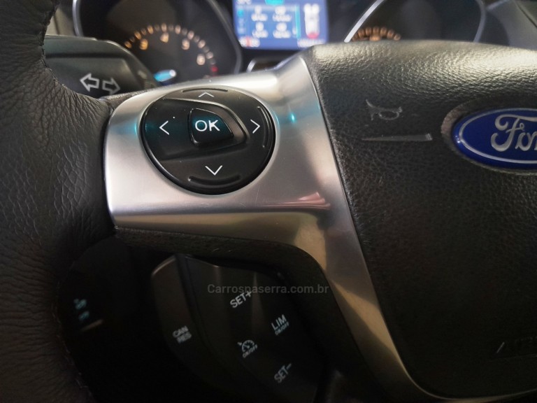 FORD - FOCUS - 2015 - Cinza