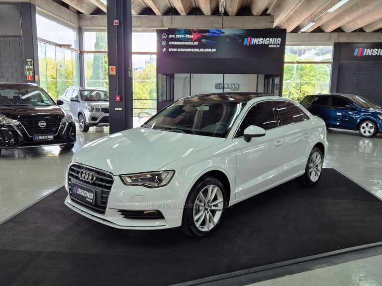 AUDI - A3 - 2016 - Branca