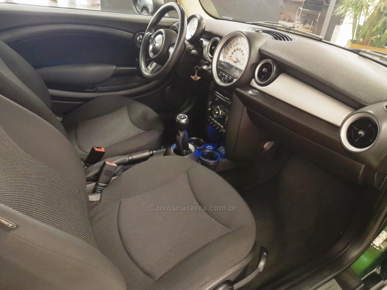 MINI - ONE - 2013 - Verde
