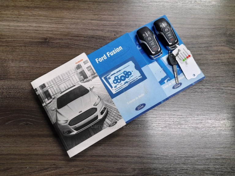 FORD - FUSION - 2016 - Branca