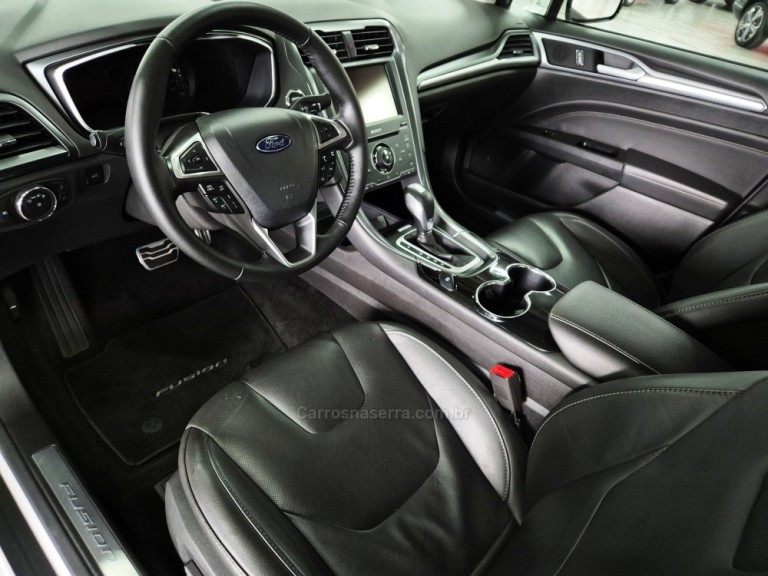 FORD - FUSION - 2014 - Branca