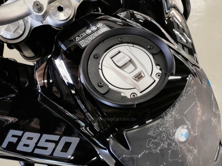 BMW - F 850 GS ADVENTURE TRIPLE BLACK - 2022 - Preta