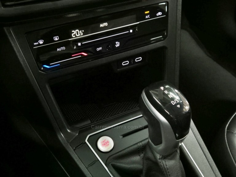 VOLKSWAGEN - POLO - 2023 - Branca