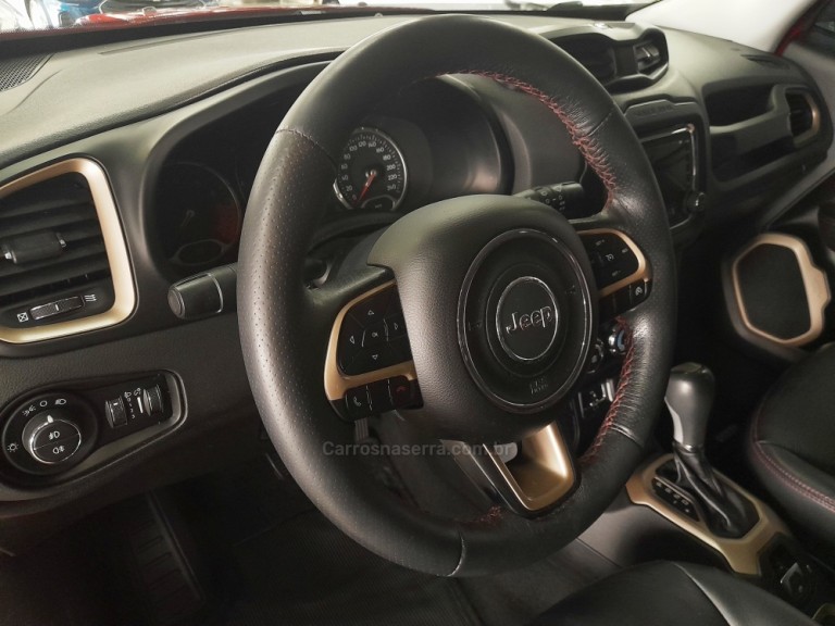 JEEP - RENEGADE - 2016 - Vermelha