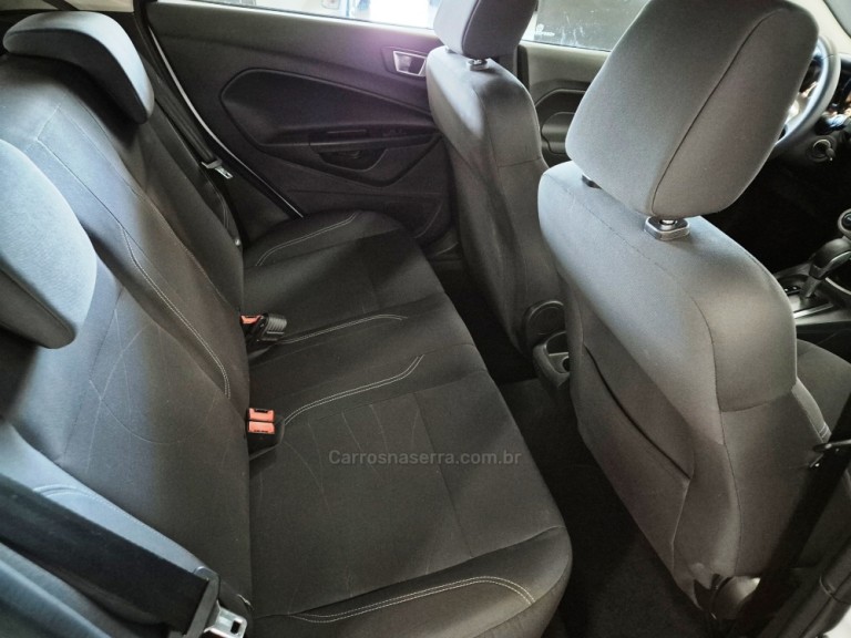 FORD - FIESTA - 2016 - Branca