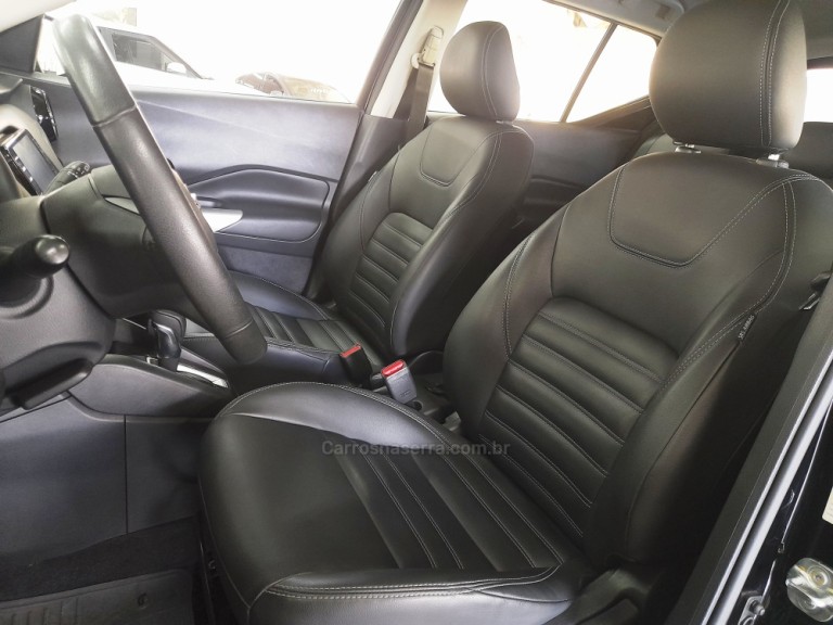 NISSAN - KICKS - 2022 - Preta