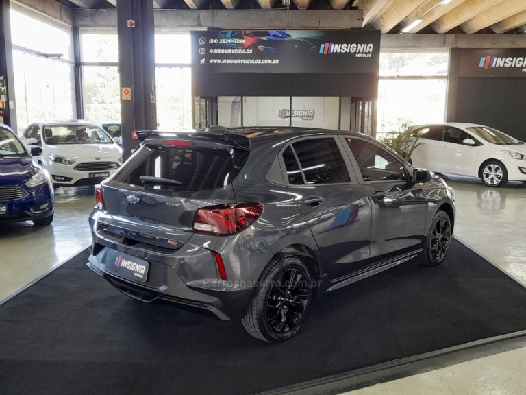 CHEVROLET - ONIX - 2024 - Cinza