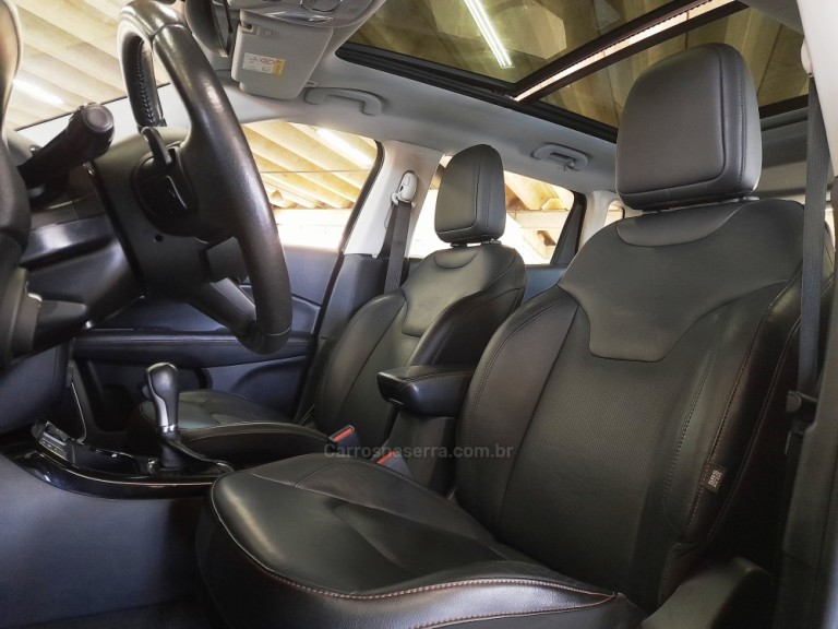 JEEP - COMPASS - 2019 - Preta
