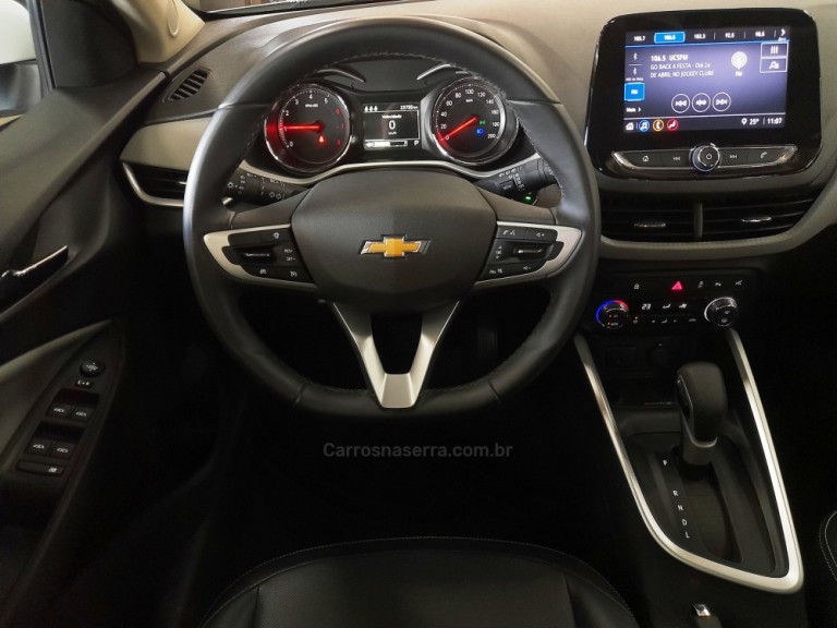 CHEVROLET - ONIX - 2022 - Branca