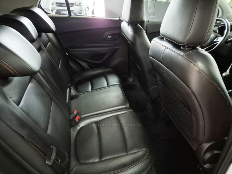 CHEVROLET - TRACKER - 2018 - Branca