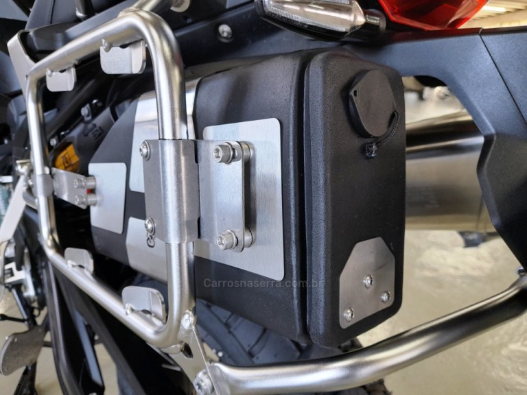 BMW - F 850 GS ADVENTURE TRIPLE BLACK - 2022 - Preta