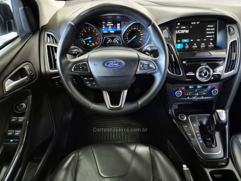 FORD - FOCUS - 2019 - Cinza
