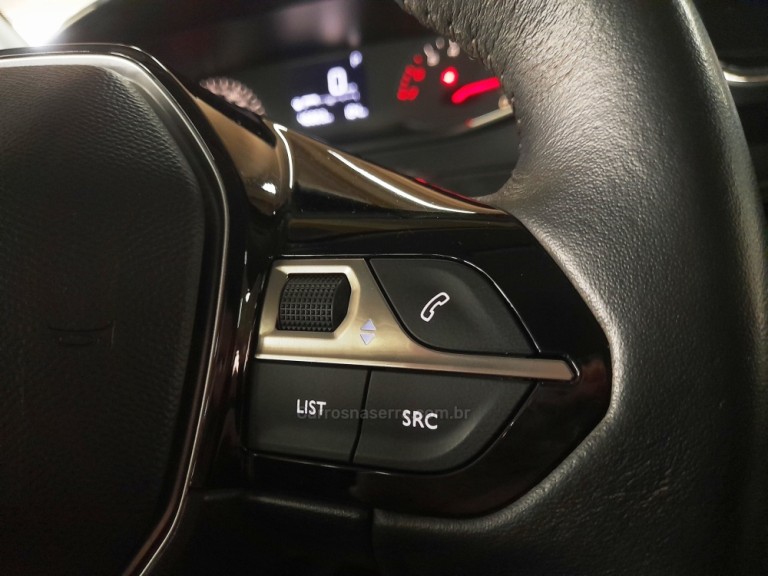 PEUGEOT - 208 - 2022 - Prata