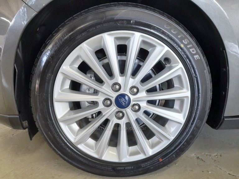 FORD - FOCUS - 2018 - Cinza