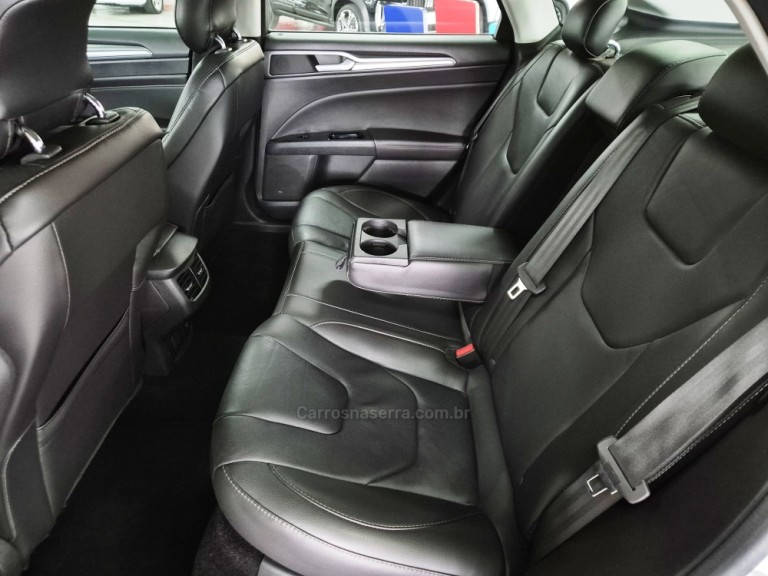 FORD - FUSION - 2014 - Branca