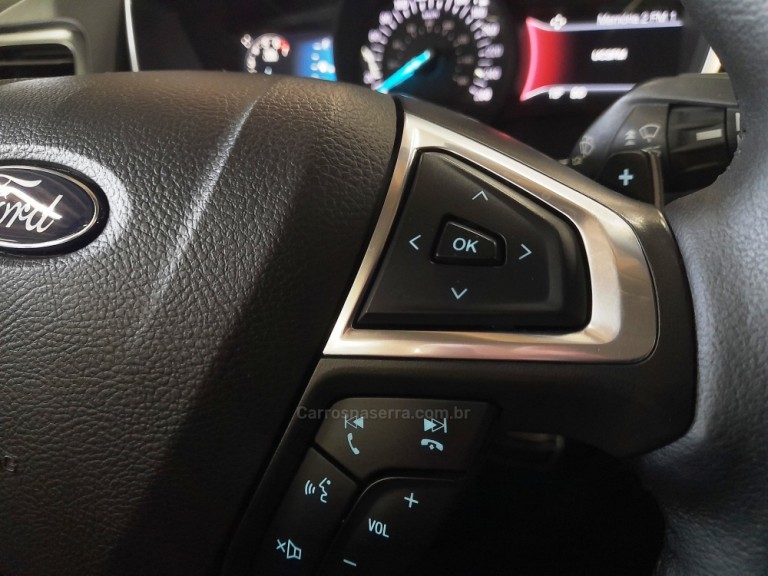 FORD - FUSION - 2016 - Branca