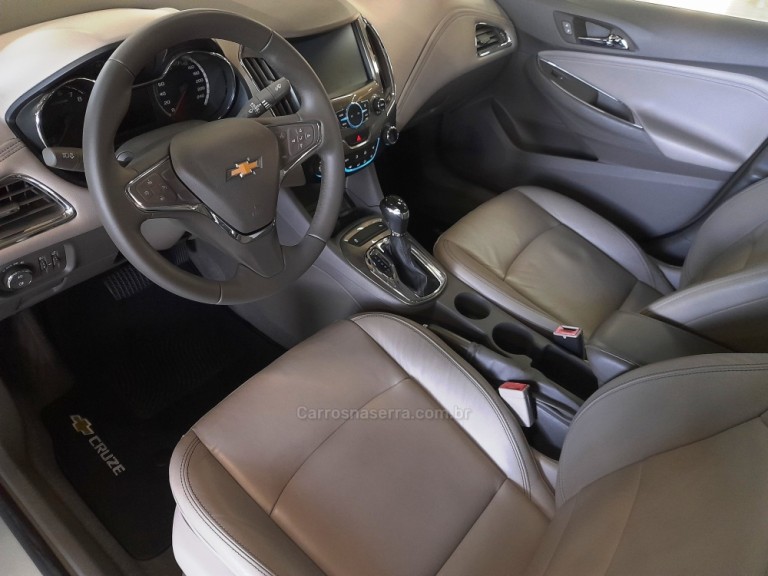 CHEVROLET - CRUZE - 2017 - Prata