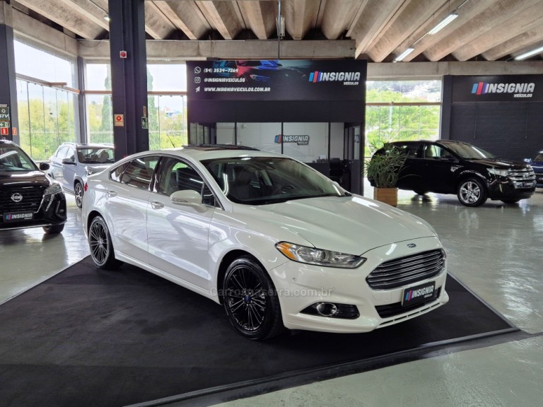 FORD - FUSION - 2014 - Branca