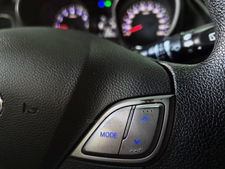 HYUNDAI - HB20 - 2015 - Branca