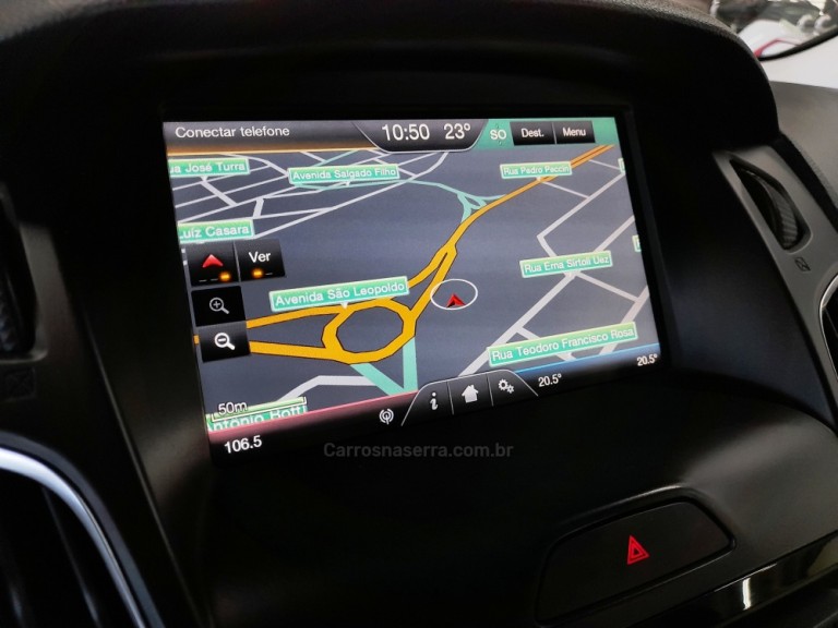 FORD - FOCUS - 2016 - Cinza