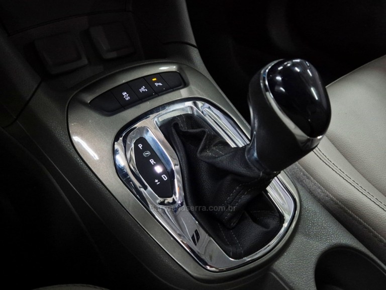 CHEVROLET - CRUZE - 2018 - Vermelha