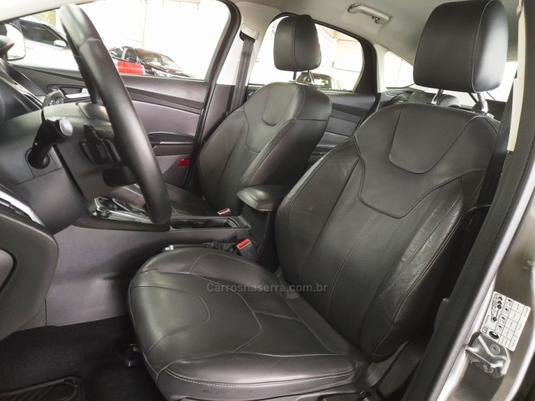 FORD - FOCUS - 2016 - Cinza