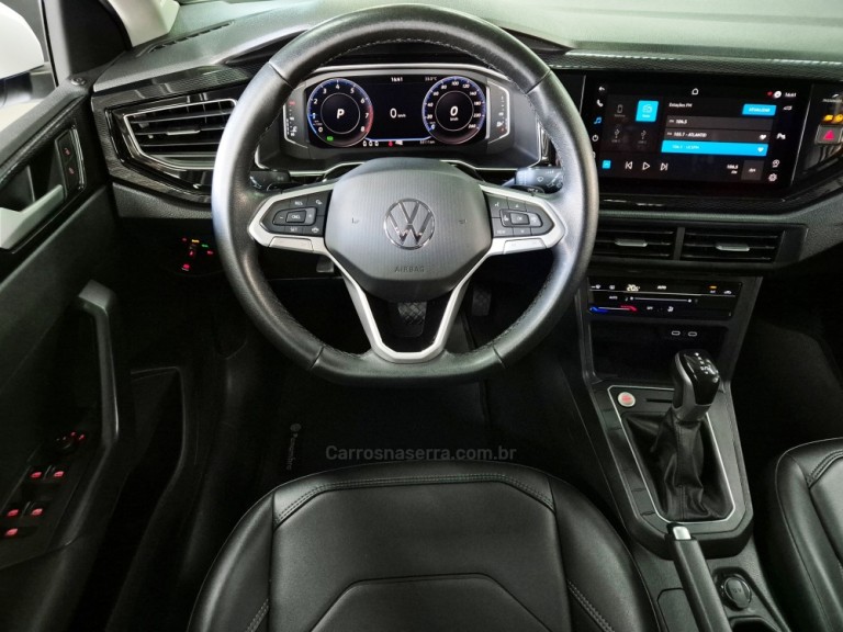 VOLKSWAGEN - POLO - 2023 - Branca