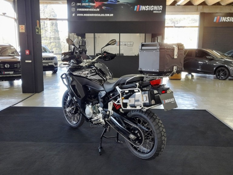 BMW - F 850 GS ADVENTURE TRIPLE BLACK - 2022 - Preta