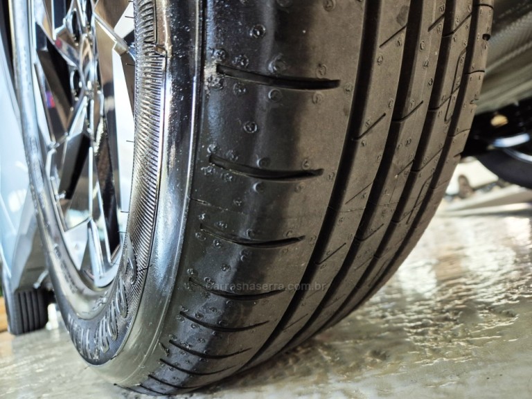 VOLKSWAGEN - TERA - 2026 - Prata