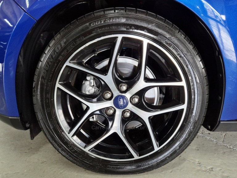 FORD - FOCUS - 2016 - Azul