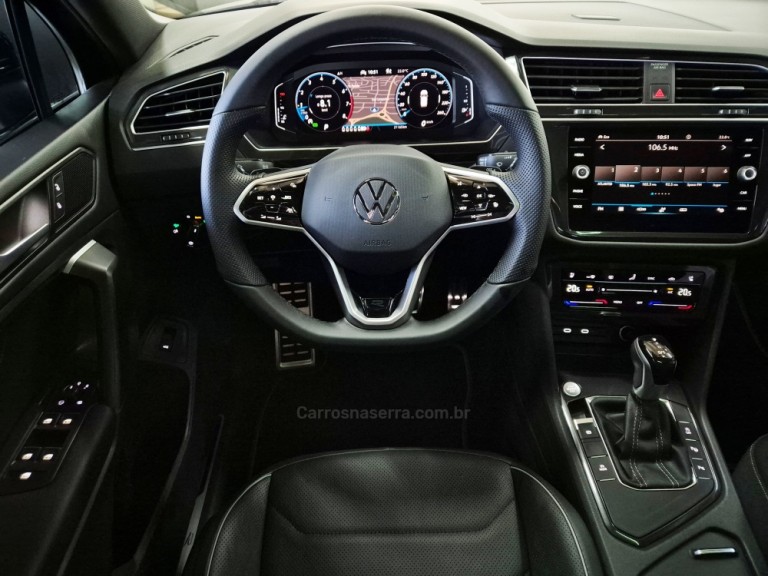 VOLKSWAGEN - TIGUAN - 2024 - Azul