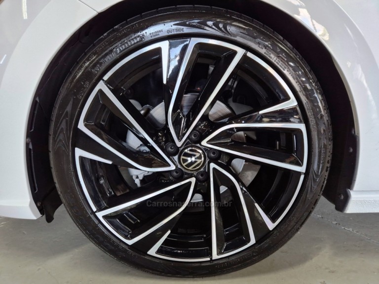 VOLKSWAGEN - POLO - 2023 - Branca