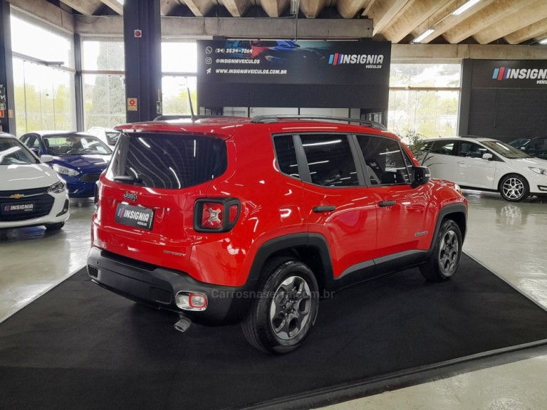 JEEP - RENEGADE - 2016 - Vermelha