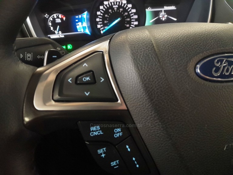 FORD - FUSION - 2015 - Prata