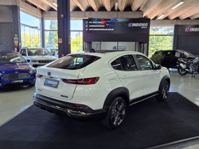 FIAT - FASTBACK - 2023 - Branca