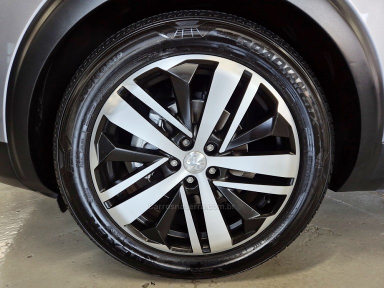 PEUGEOT - 3008 - 2019 - Prata