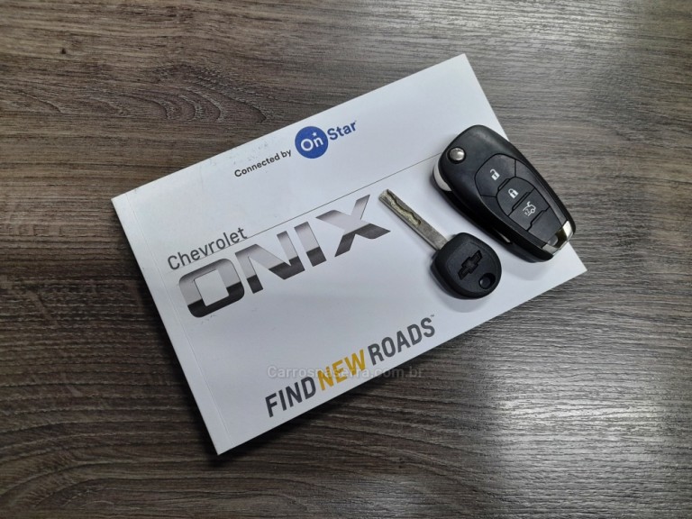 CHEVROLET - ONIX - 2024 - Cinza