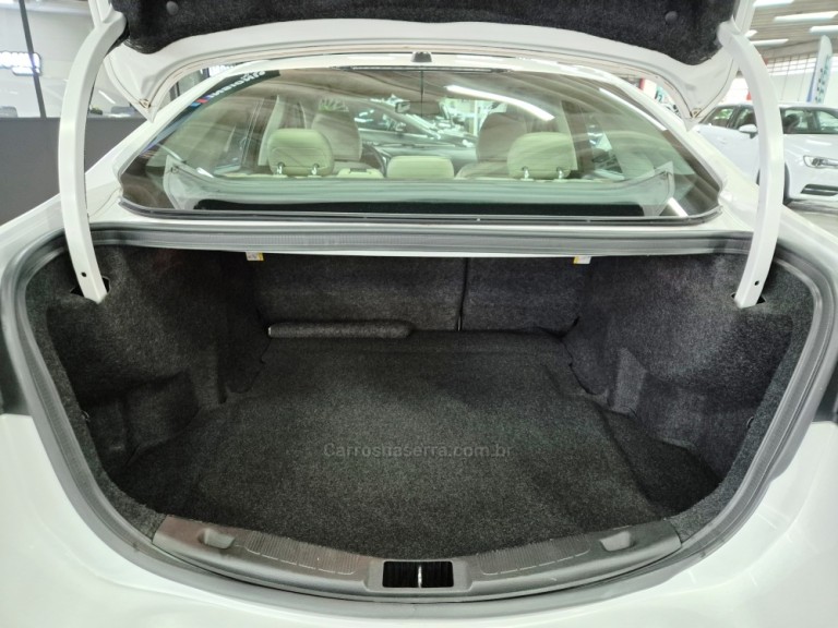 FORD - FUSION - 2015 - Branca